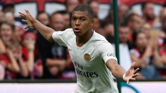 Mbappe a luat cina cu starurile lui Chelsea după gala FIFA. Fotografia care a aprins imaginaţia fanilor: "Bine ai venit!"