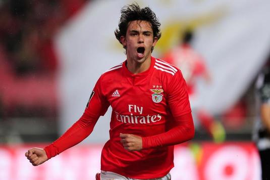 Noul puşti minune al fotbalului mondial! Cât cere Benfica pentru a se despărţi de perla ei