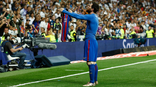 FOTO & VIDEO | FC Barcelona şi-a prezentat echipamentul pentru sezonul viitor! Schimbare istorică: tricourile de acasă nu vor mai avea dungi, ci carouri