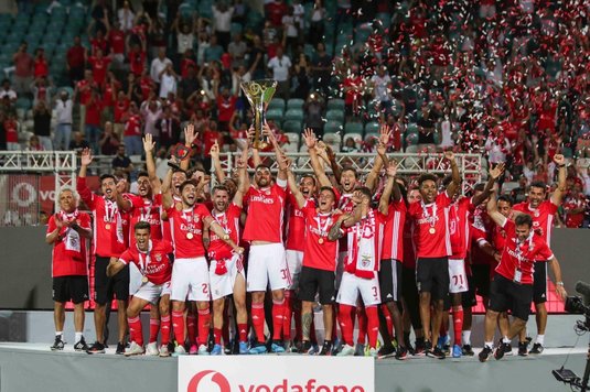 VIDEO | Benfica i-a umilit pe rivalii de la Sporting şi a cucerit un nou trofeu. Victorie zdrobitoare în Supercupa Portugaliei