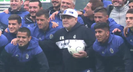 VIDEO | Maradona, prezentat ca un rege la noua echipă. Apariţie inedită a lui "El Pibe De Oro"