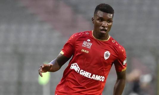 Ladislau Boloni, creatorul de miracole! Două cluburi din Premier League se luptă pentru transferul unui jucător de la Antwerp