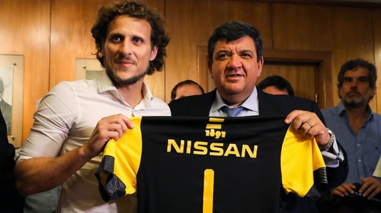 Diego Forlan a revenit în fotbal. Fostul atacant a fost numit antrenor la Penarol