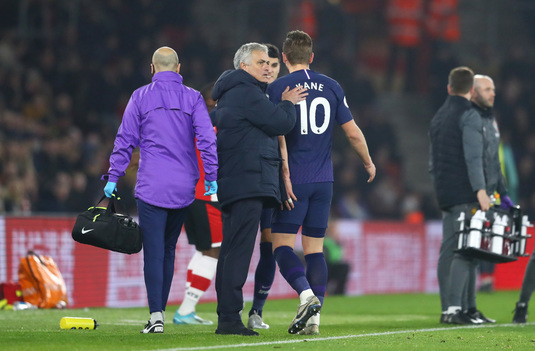 Tottenham anunţă că Harry Kane va lipsi până în aprilie. Atacantul englez, supus unei intervenţii chirurgicale