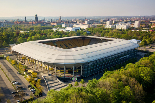 Două noi cazuri de Coronavirus la un club din Germania! Anunţul oficial a fost făcut