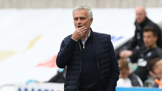 Jose Mourinho nu a mai rezistat şi a răbufnit: "De ce nu-i întrebaţi la fel pe Guardiola, Lampard sau Klopp?" Ce îl frământă pe managerul portughez