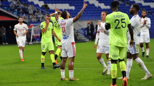 Lyon s-a distrat în meciul cu Dijon şi s-a impus cu 4-1. Tătăruşanu a fost rezervă, Dobre a jucat pentru oaspeţi