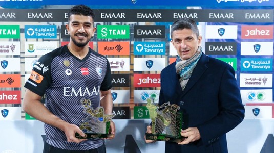 Al Hilal a încheiat anul cu o remiză. Înaintea meciului cu Al Shabab, Răzvan Lucescu a primit trofeul pentru "Antrenorul lunii noiembrie"