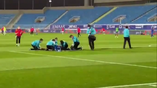 VIDEO | Imagini stupefiante înaintea meciului Al Hilal - Al Ettifaq! Gomis a leşinat la încălzire şi medicii au intervenit imediat