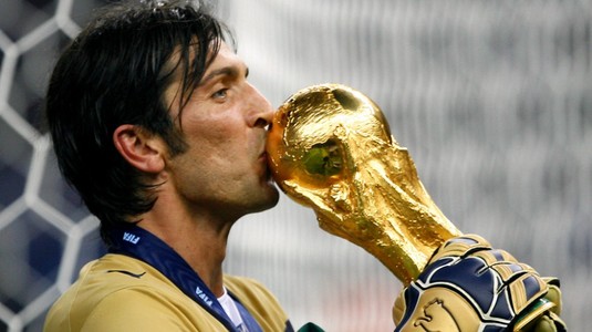 Coleg legendar pentru Man şi Mihăilă. Buffon se întoarce la Parma după 20 de ani