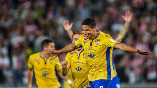 Mircea Lucescu şi-a luat atacant! E considerat un talent uriaş în ţara sa natală şi a semnat pe cinci sezoane cu Dinamo Kiev