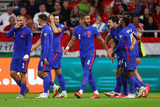 Sterling şi Bellingham, ţinta rasismului fanilor gazdelor la meciul din deplasare cu Ungaria. Southgate cere FIFA să ia măsuri