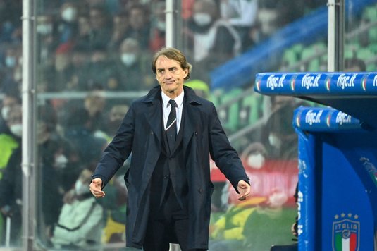 Ofertă-surpriză primită pentru Roberto Mancini după ce a ratat calificarea la Mondial cu Italia. Ce club îl vrea