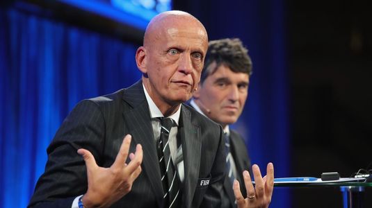 Pierluigi Collina continuă să susţină creşterea numărului de minute suplimentare: ”Tragerea de timp nu mai ajută!”