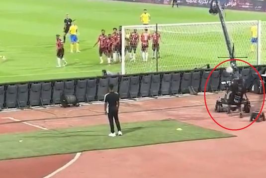 VIDEO | Faza zilei în Arabia Saudită! Cristiano Ronaldo a făcut KO un cameraman