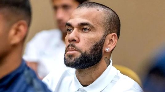 Dani Alves a rămas fără statutul de legendă la FC Barcelona, după ce a fost condamnat pentru viol