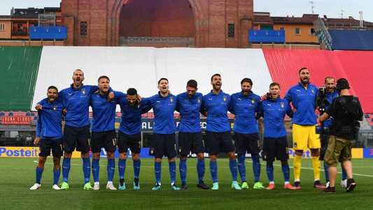 BREAKING | Un fost campion european cu Italia în 2021 şi-a anunţat retragerea. În sezonul trecut a evoluat la Milan, dar a decis să agaţe ghetele în cui