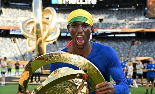 Situaţie incredibilă! Chelsea l-a chemat înapoi pe Nicolas Jackson, deşi atacantul se afla la vizita medicală cu Bayern Munchen