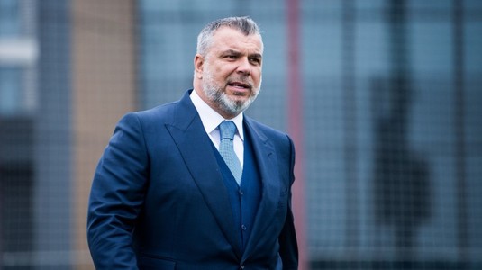 E gata! Cosmin Olăroiu, OUT de la naţionala Emiratelor Arabe Unite. Cu ce echipă ar urma să se înţeleagă