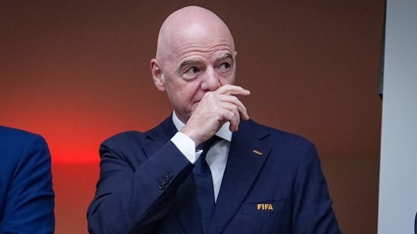Salarii nedeclarate şi o vilă în Miami. Gianni Infantino, din nou în mijlocul unui scandal financiar