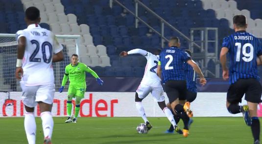 VIDEO Eliminare discutabilă în partida Atalanta - Real Madrid, la scorul de 0-0. Freuler a fost trimis la cabine din minutul 17 pentru această intervenţie