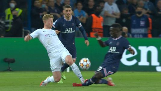 VIDEO De Bruyne a fost la un pas de eliminare după o intrare la Gueye. Reacţia presei internaţionale