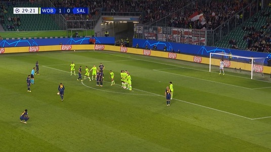VIDEO | Gol de poveste în Liga Campionilor! Salzburg a egalat-o pe Wolfsburg cu o execuţie de geniu din lovitură liberă