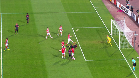 VIDEO | Ca pe PlayStation! Fază superbă şi gol MAGNIFIC marcat de Arsenal în Serbia