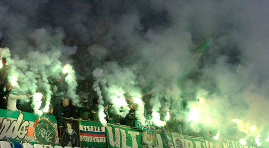 FOTO | Ultraşii lui Rapid Viena au încercat să-i enerveze pe cei de la FCSB. Ce mesaj au afişat