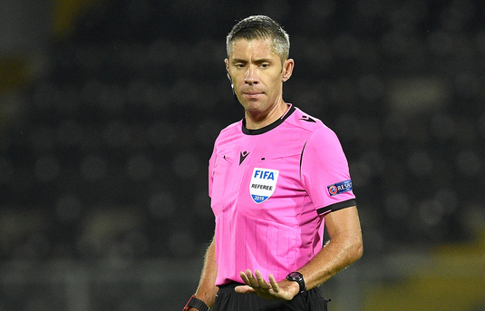 Arbitrii români, la mare căutare în Europa. Radu Petrescu şi Marian Barbu, delegaţi la meciuri de top. Manchester United şi Răzvan Lucescu, printre cei "fluieraţi" de români