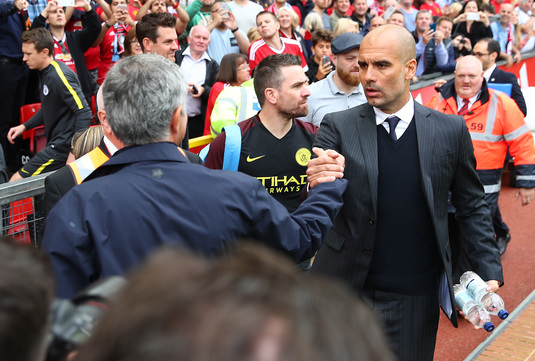 Mourinho vs Guardiola, un meci fără sfârşit: "A avut portarul Angliei, nu i-a plăcut! A cumpărat portarul Barcelonei, nu i-a plăcut!" Cum e ironizat Pep