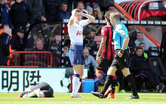 Moment incredibil în Premier League! VIDEO | Jucătorul eliminat în minutul 48 după ce a intrat la pauză pe teren! Tottenham, două "roşii" cu Bournemouth
