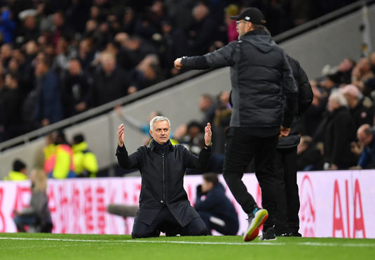 Jose Mourinho, savuros după înfrângerea cu Liverpool: "Robertson trebuia eliminat, dar cei de la VAR erau la un ceai şi n-au văzut!"