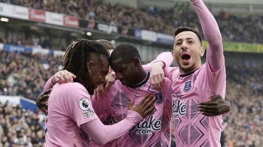 VIDEO | Zi superbă în Premier League, cu 21 de goluri în trei meciuri! Brighton a fost spulberată acasă de codaşa Everton. Fulham - Leicester 5-3