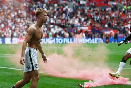 Final interzis cardiacilor! Cunoaştem ultima echipă care a promovat în Premier League. Un puşti de 19 ani a adus fericirea în minutul 90+5