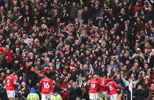 Considerat un lider, fotbalistul a semnat cu Manchester United până în 2027: “Este un profesionist exemplar”