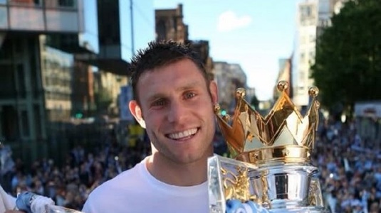 A doborât recordul numărului de meciuri disputate în Premier League şi s-a retras! “Cred că a sosit momentul”. Cum arată cariera mijlocaşului