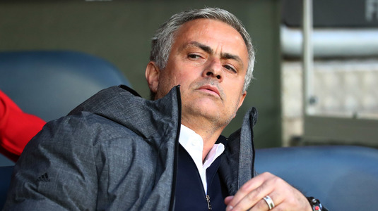 Jose Mourinho l-a făcut praf pe Frank de Boer: ”Cel mai slab antrenor din istoria Premier League!” De unde a pornit conflictul