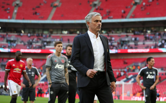 Mesajul lui Mourinho pentru şefii "diavolilor"! Manchester United, ofertă pentru 4 fotbalişti importanţi