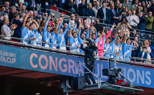A luat şi Cupa Angliei. Manchester City, al doilea trofeu al sezonului. Borna uluitoare atinsă de Guardiola pe banca ”cetăţenilor”