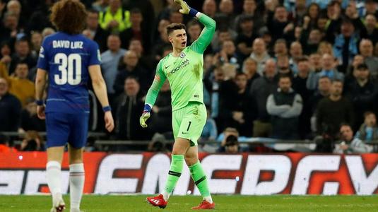 Chelsea, amendă uriaşă pentru Kepa. Cel mai scump portar din istoria fotbalului, taxat după incidentul cu Maurizio Sarri