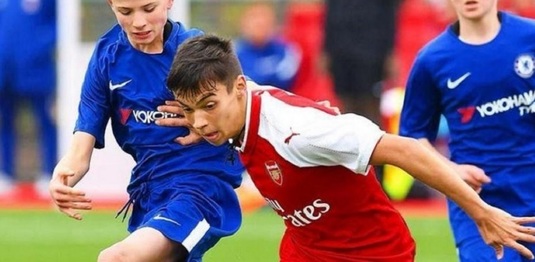 OFICIAL! Avem un român la Arsenal! Cătălin Cârjan a semnat contractul cu echipa mare a clubului