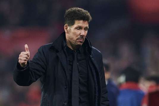 Atletico Madrid vrea să-i propună diminuarea salariului lui Diego Simeone. Argentinianul e tentat să plece, iar spaniolii au deja un înlocuitor pentru el