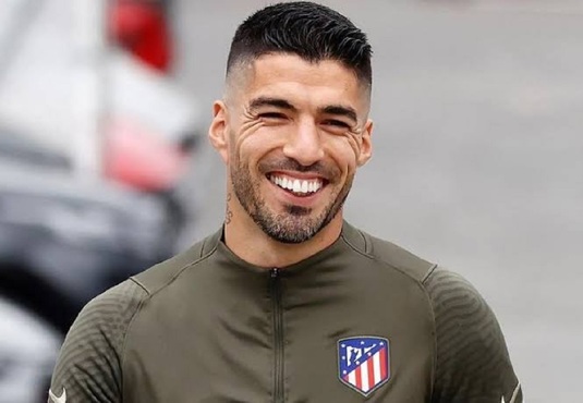 Două oferte exotice pentru Luis Suarez. "Canibalul" termină contractul cu Atletico în vară