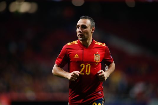 Santi Cazorla şi-a anunţat retragerea la 41 de ani. Carieră stelară pentru "magicianul" care a învins o afecţiune medicală gravă