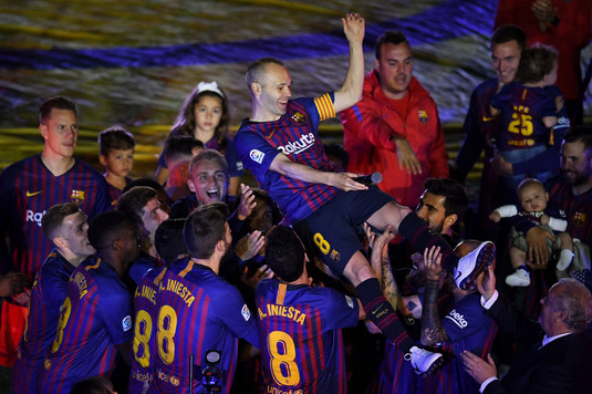 Vremuri disperate, măsuri disperate! FC Barcelona a încercat să-l readucă pe Iniesta pe Camp Nou: de ce nu s-a făcut mutarea