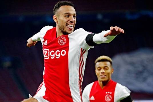 Barcelona şi Real Madrid, duel pe piaţa transferurilor pentru un fotbalist de la Ajax