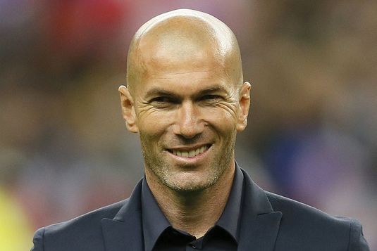 Zinedine Zidane confirmă că şi-a prelungit contractul cu Real Madrid