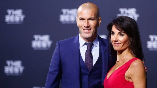 FOTO | Imaginea zilei: familia Zidane se relaxează în Ibiza. Cum arată superba soţie a tehnicianului de la Real Madrid