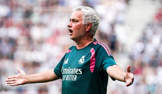 Mourinho a protestat după cartonaşul roşu primit de Vinicius. Ce decizie dură a luat antrenorul Realului